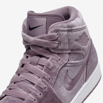 Air Jordan 1 Mid Amethyst Drape